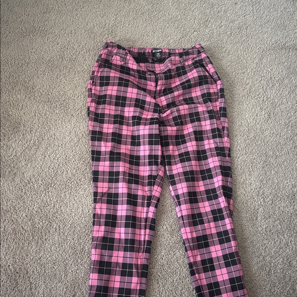 Hot Topic Pink Plaid Women's Pants - Picture 2 of 5